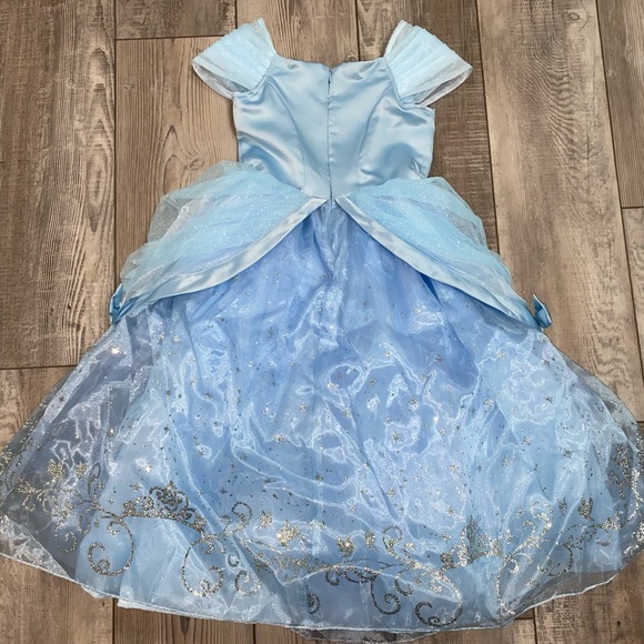 NWOT Chasing Fireflies Disney Cinderella Prestige Costume Halloween 4T/5T - Picture 11 of 12